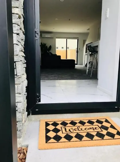Hagley Townhouse Apartment Christchurch